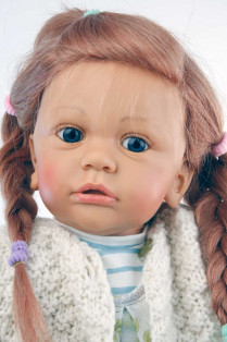 Schildkrot Greta Legler Toddler Doll 60cm  alternate image